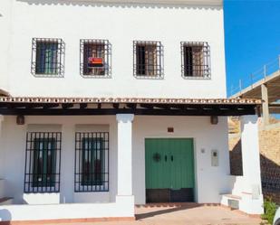 Vista exterior de Casa adosada en venda en Almonte amb Terrassa i Balcó
