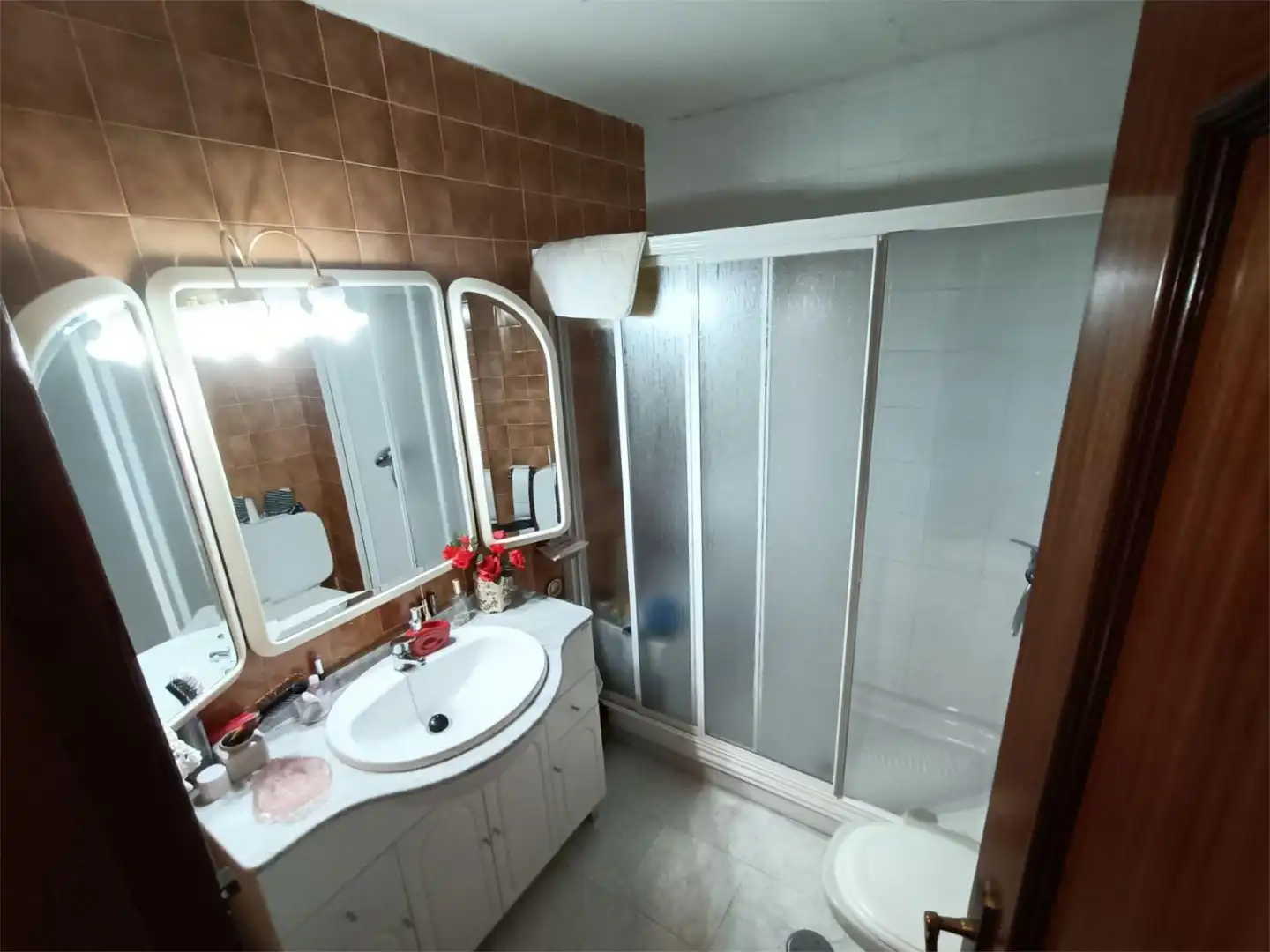 Flat for sale in Calle Alfonso de Cossío, 3, Parque María Luisa -Giralda Sur Bathroom of Flat for sale in Sevilla with Terrace, Storage room and Balcony