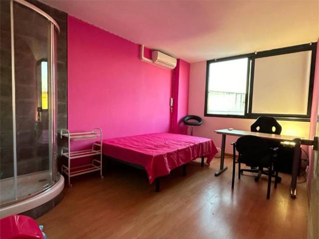 Oficina en Alquiler en Calle del Tranvía a las Canteras de Monte Viejo, 69 en Ensanche de Vallecas - La Gavia