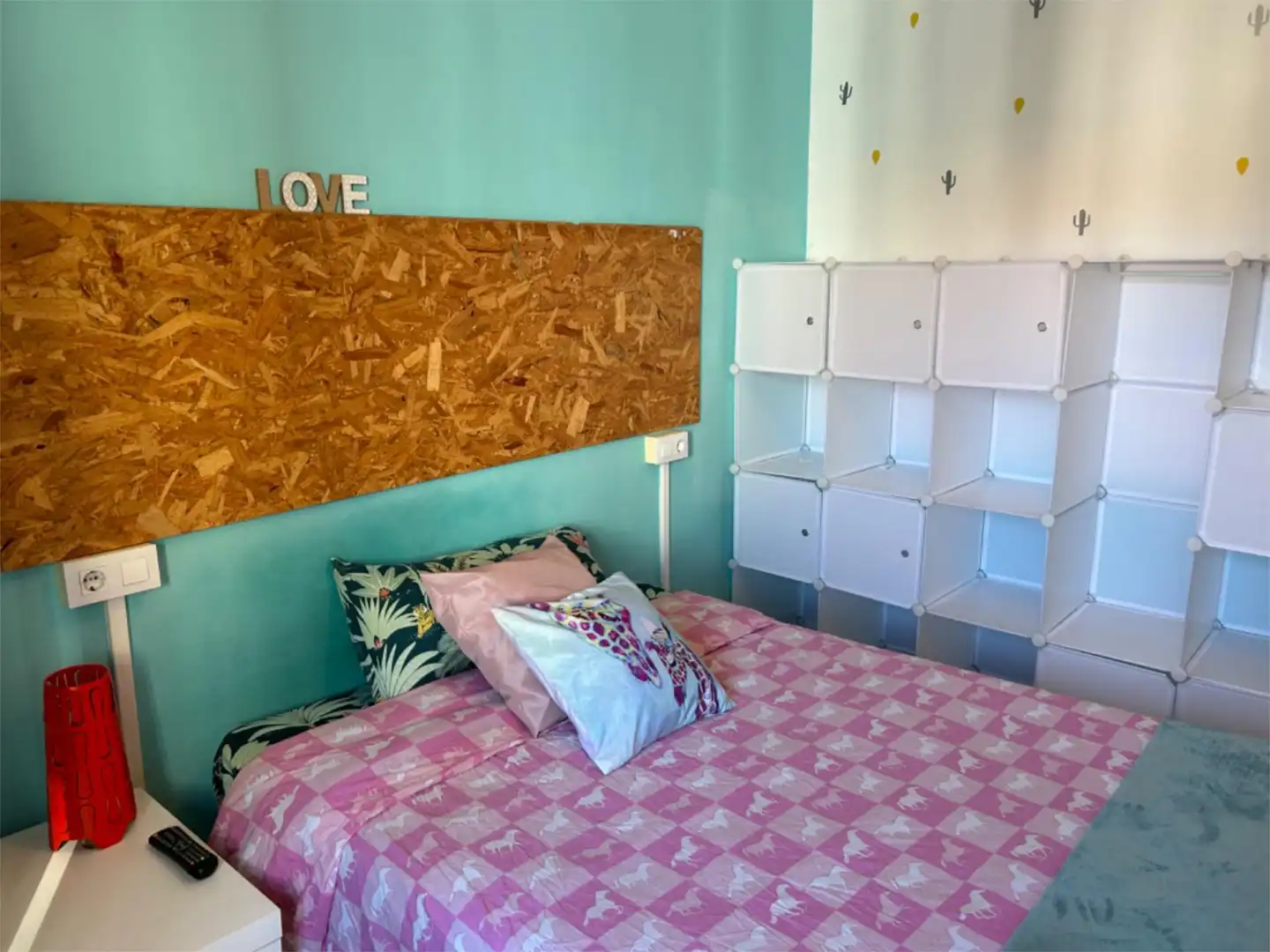 Habitación en Rúa Real, 4, Casco Vello Habitación de Piso para compartir en Vigo con Calefacción y Amueblado