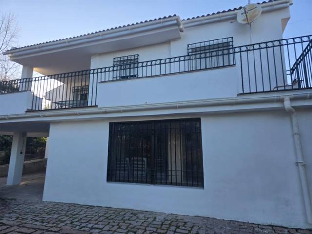 Casa-chalet en Venta en Avenida Bellavista, 26 en Las Jaras