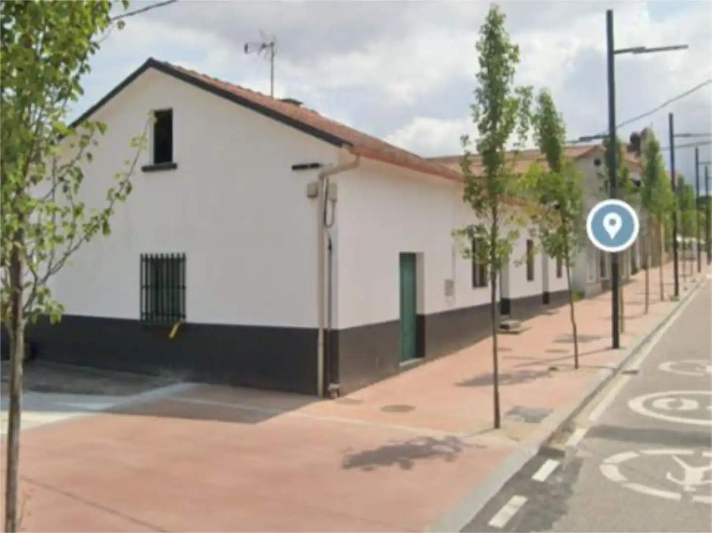 Vista exterior de Casa adosada en venta en Tomiño