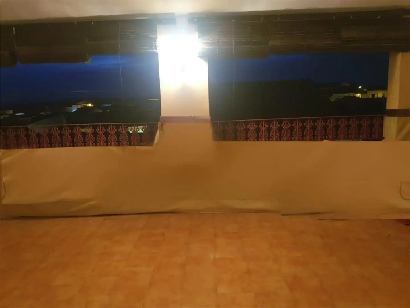 Wohnung zum Verkauf in Zorita mit Klimaanlage, Heizung und Terrasse