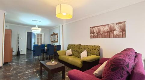 Photo 4 of Flat to share in Avenida de Cervantes, 25, Bola de Oro, Granada