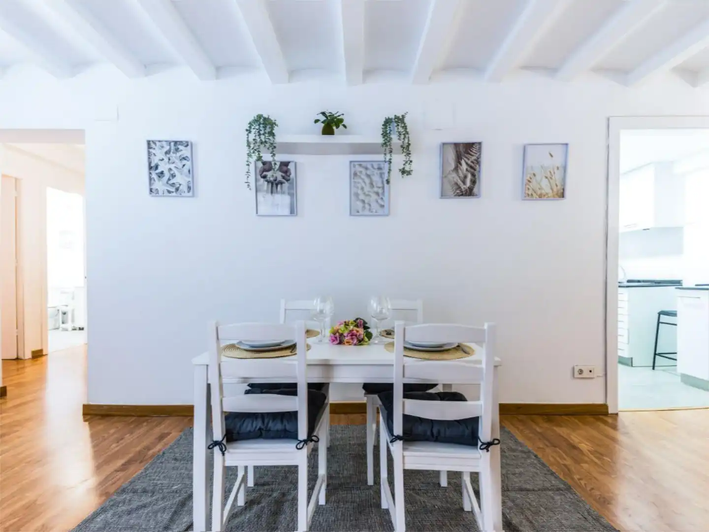Room in Carrer de Nàpols, 32, El Parc i la Llacuna del Poblenou Room in Carrer de Nàpols, 32, El Parc i la Llacuna del Poblenou