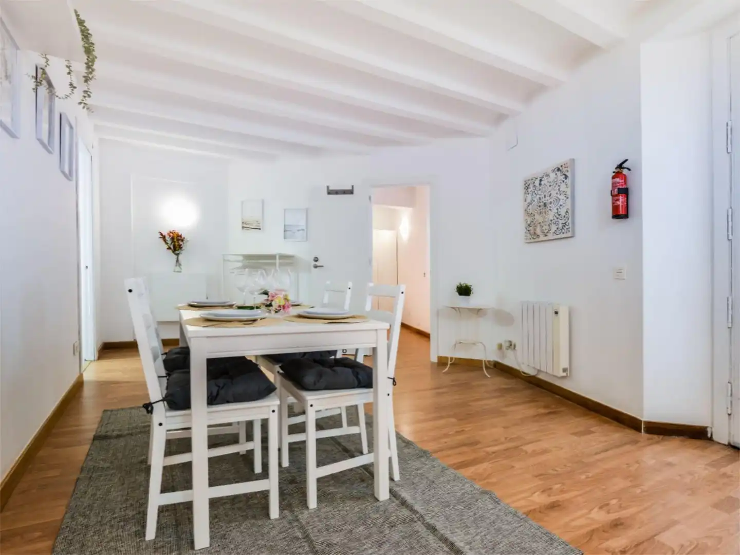 Room in Carrer de Nàpols, 32, El Parc i la Llacuna del Poblenou Room in Carrer de Nàpols, 32, El Parc i la Llacuna del Poblenou