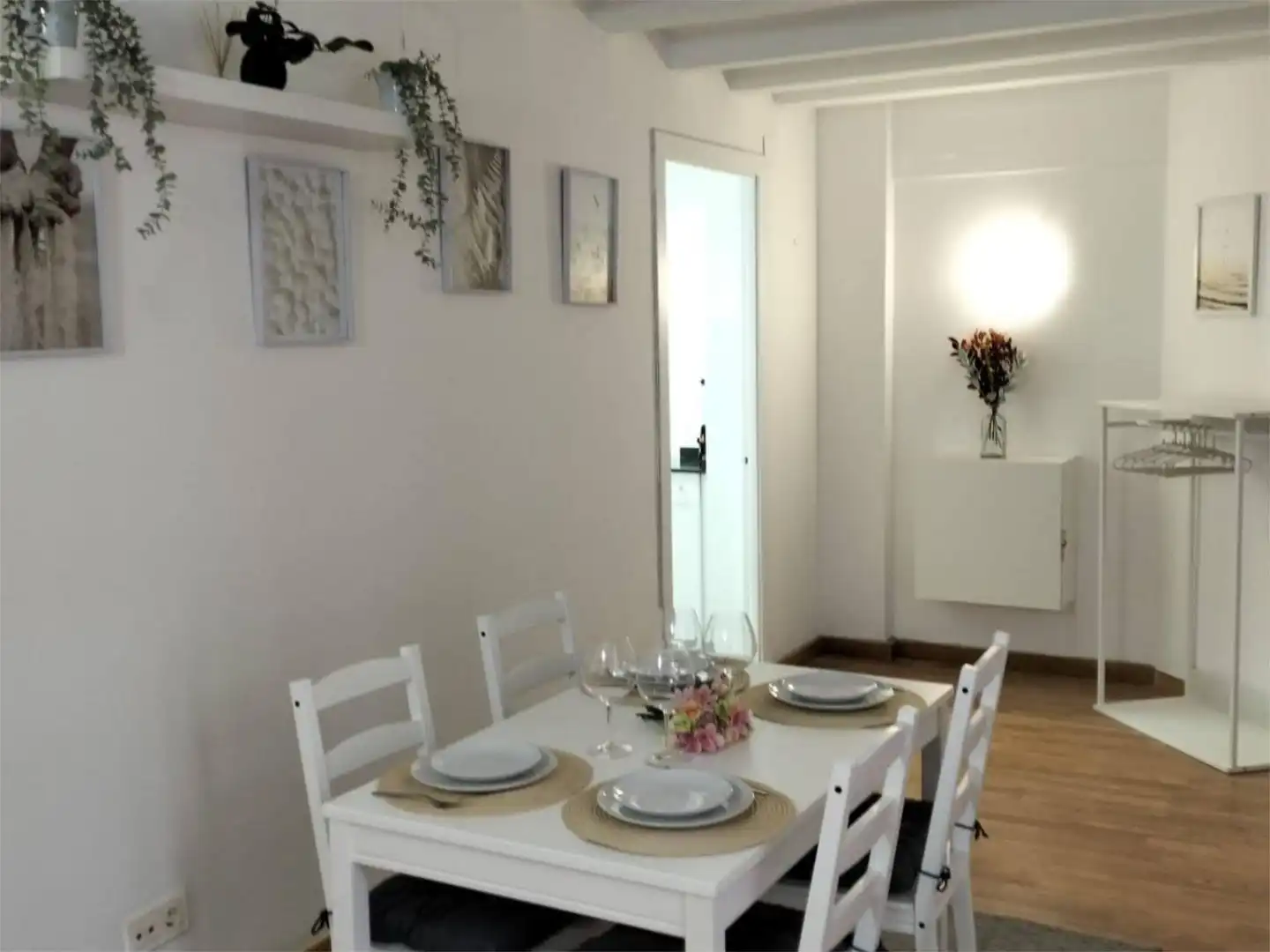 Room in Carrer de Nàpols, 32, El Parc i la Llacuna del Poblenou Room in Carrer de Nàpols, 32, El Parc i la Llacuna del Poblenou