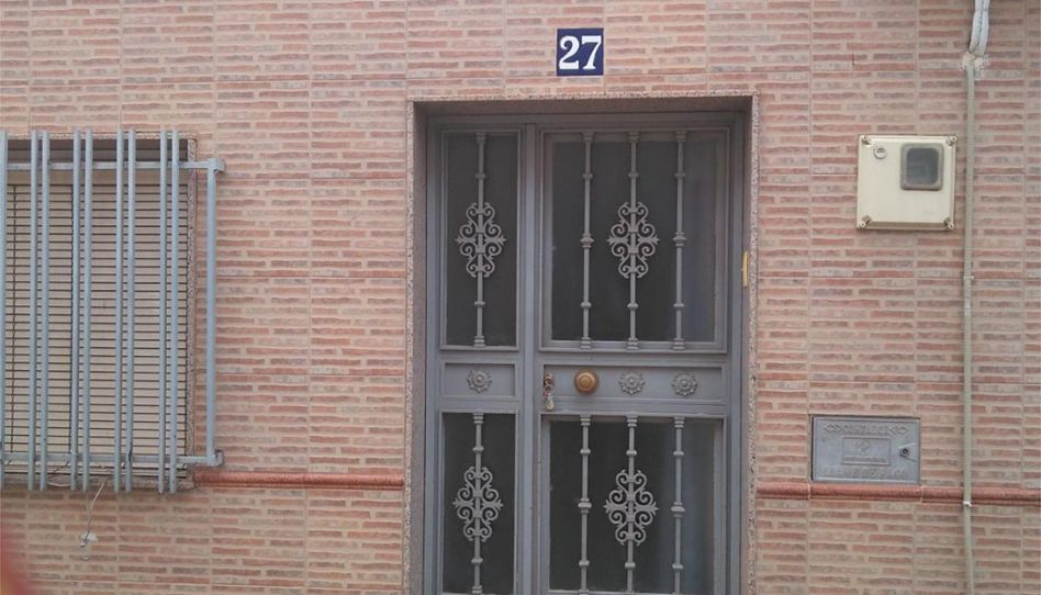Casa adosada en venta en Calle Ensanche Poniente, 27, Beas de Segura, Jaén - imagen 1 Foto 1 de Casa adosada en venta en Calle Ensanche Poniente, 27, Beas de Segura, Jaén