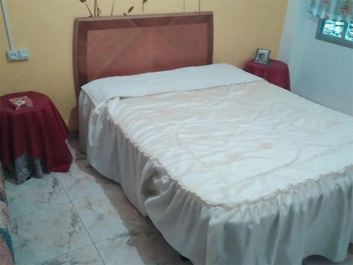 Casa adosada en venta en Calle Ensanche Poniente, 27, Beas de Segura Habitación de Casa adosada en venta en Beas de Segura con Aire acondicionado, Terraza y Trastero