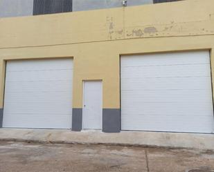 Exterior view of Industrial buildings to rent in Manises