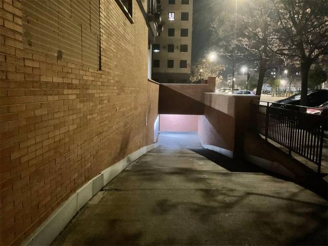 Garaje en Alquiler en Bulevar del Deporte, 12 en Ayuntamiento - Avenida Siglo XXI