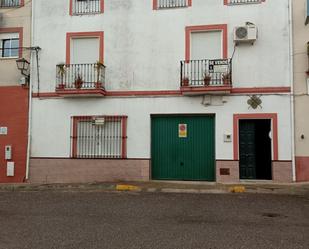 Vista exterior de Pis en venda en Cortegana amb Aire condicionat, Terrassa i Traster