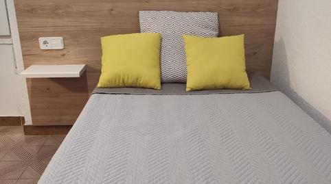 Photo 2 of Flat to share in Carrer Dels Alts Forns, 72, La Marina del Port, Barcelona