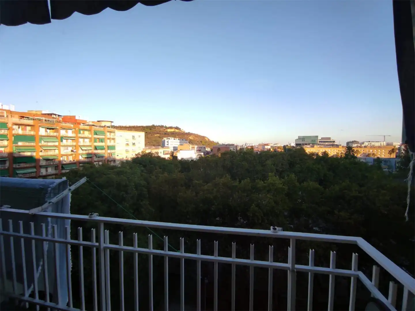 Habitació a Carrer dels Alts Forns, 72, La Marina del Port Habitació a Carrer dels Alts Forns, 72, La Marina del Port