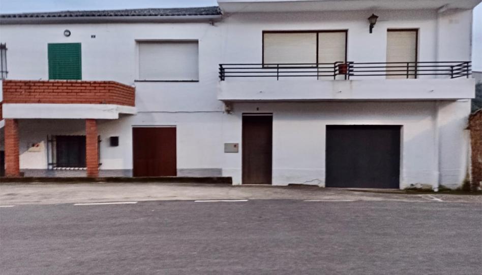 Photo 1 of House or chalet for sale in Calle el Parral, 4, Cadalso, Cáceres