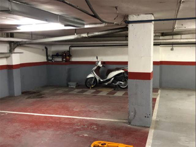 Garaje en Venta en Calle del Alberche, 14 en Pacífico