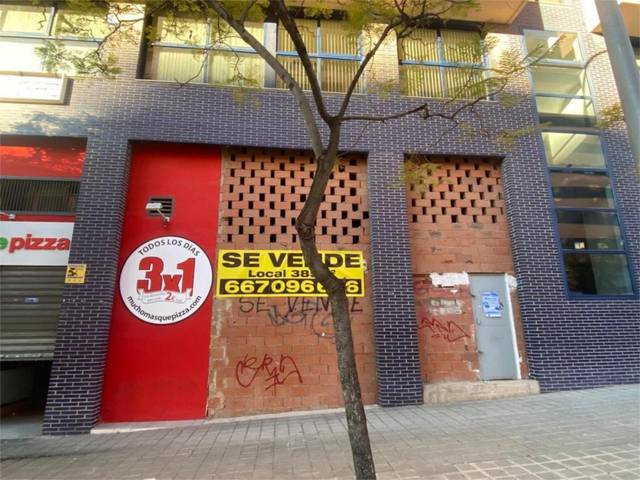 Local comercial en Venta en Calle de la Bellea del Foc, 3 en Garbinet - Parque de las Avenidas