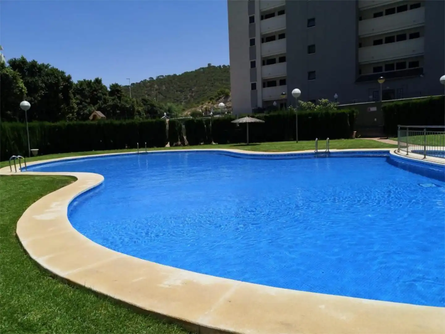 Wohnung zum Verkauf in Avinguda Mestral, 3, Las Azaleas - Alkadir Schwimmbecken von Wohnung zum Verkauf in Villajoyosa / La Vila Joiosa mit Klimaanlage, Heizung und Privatgarten