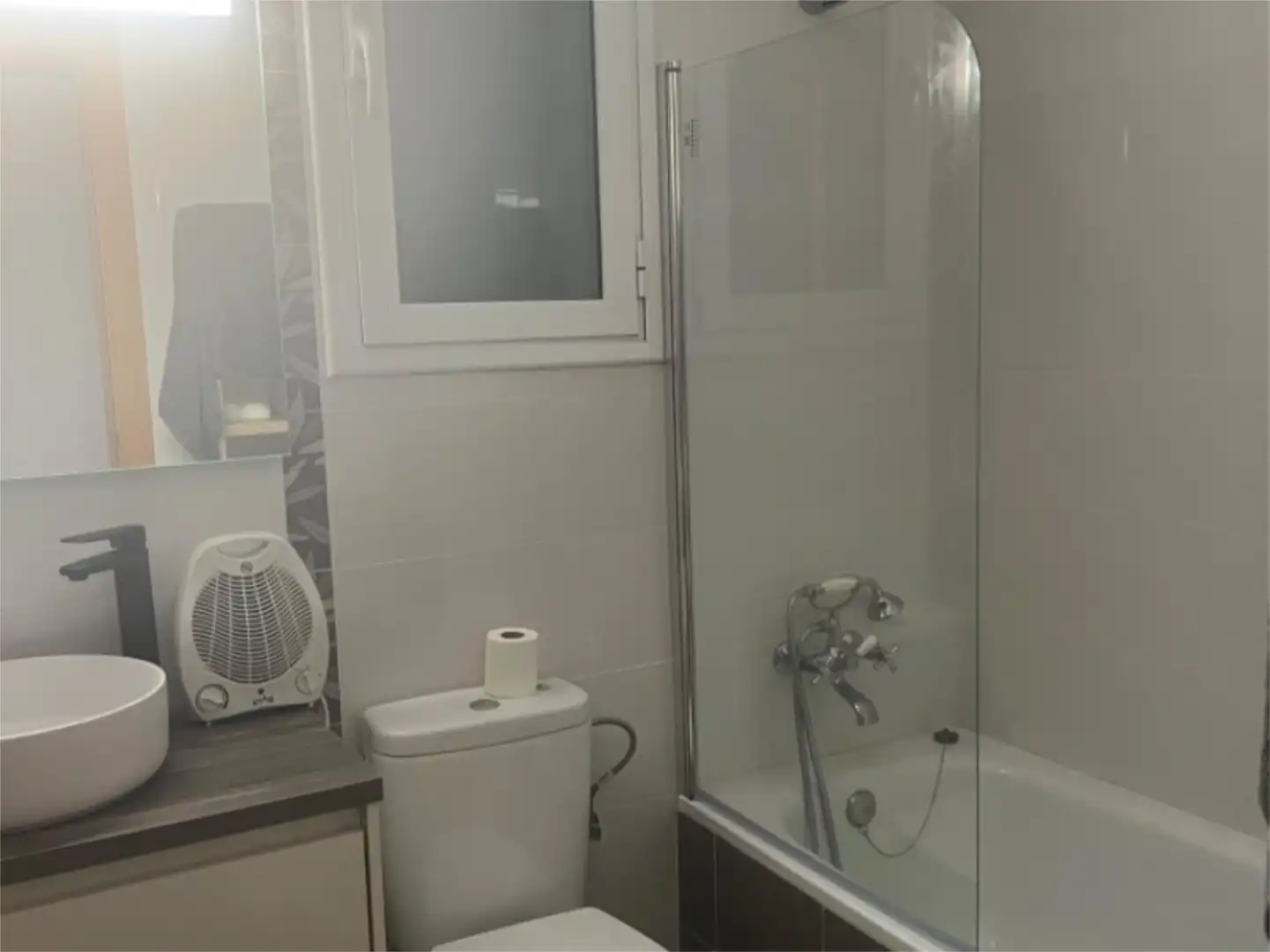 Flat for sale in Carrer Sant Mateu, 27, Roquetes Bathroom of Flat for sale in Roquetes with Air Conditioner, Heating and Terrace