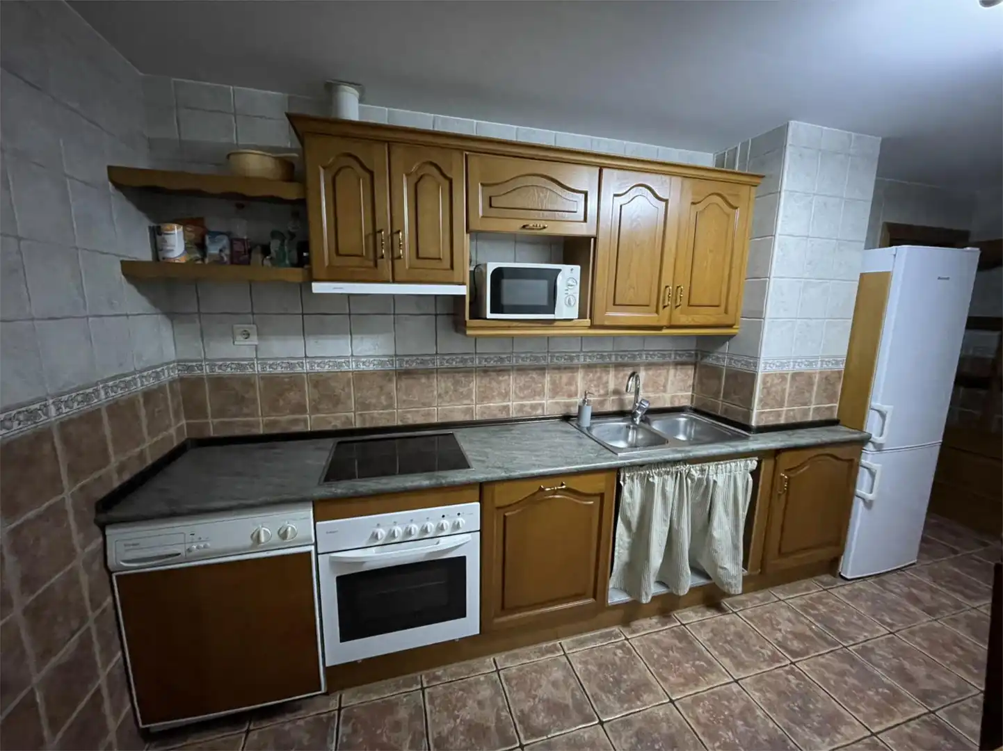 Habitación en Carretera Echauri, 14, Orkoien Cocina de Piso para compartir en Orkoien con Calefacción, Jardín privado y Parquet