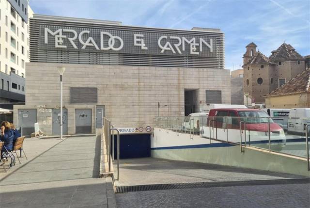 Garaje en Venta en Calle Eslava, 24 en Perchel Sur - Plaza de Toros Vieja