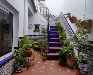 Jardí de Casa adosada en venda en Olvera amb Aire condicionat, Terrassa i Balcó