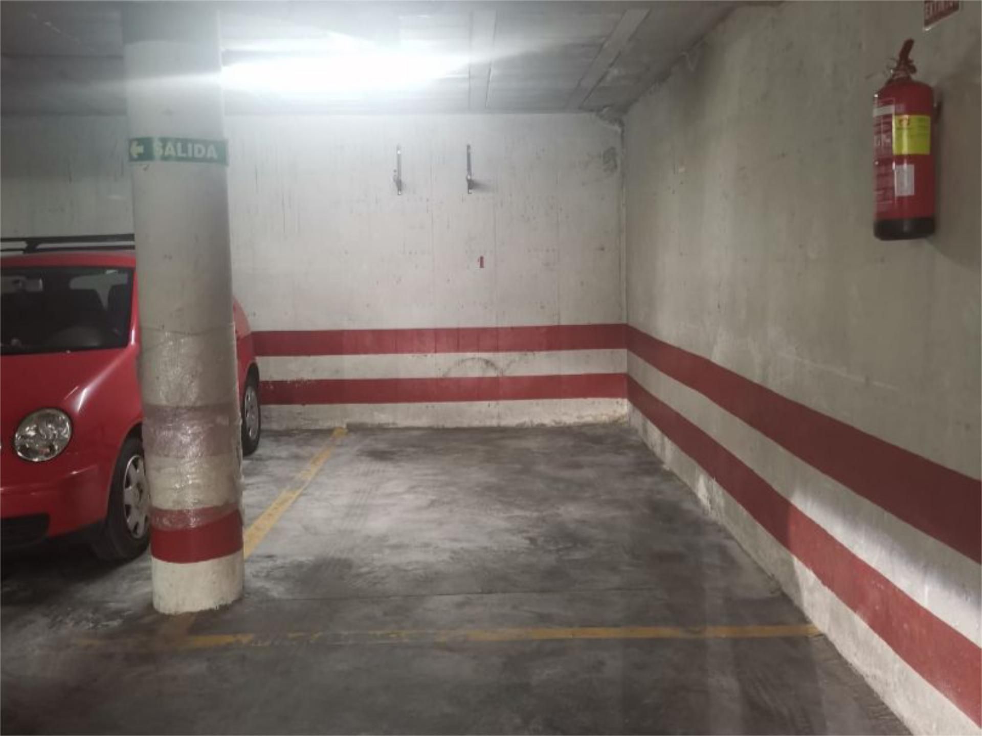 Aparcament de Garatge en venda en  Sevilla Capital