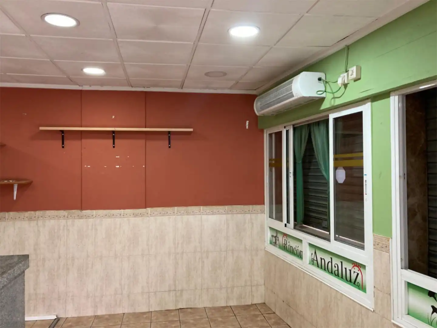 Geschaftsraum zum Verkauf in Paseo de la Constitución, 4, El Pinós / Pinoso