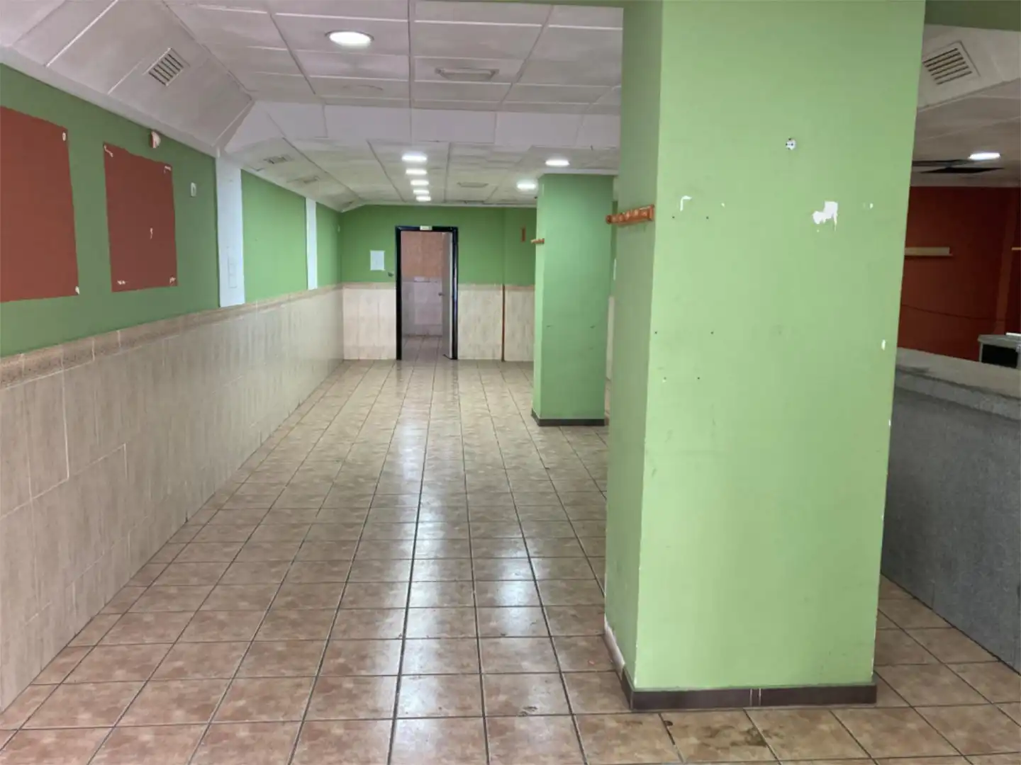 Geschaftsraum zum Verkauf in Paseo de la Constitución, 4, El Pinós / Pinoso