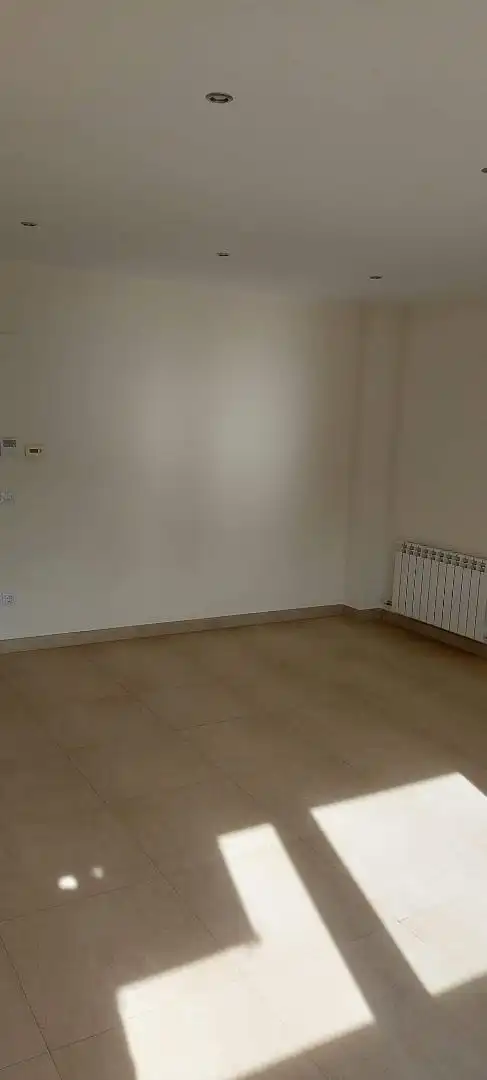 Piso en venta en Avenida Obispo José María Conget, 3, Tauste Habitación de Piso en venta en Tauste