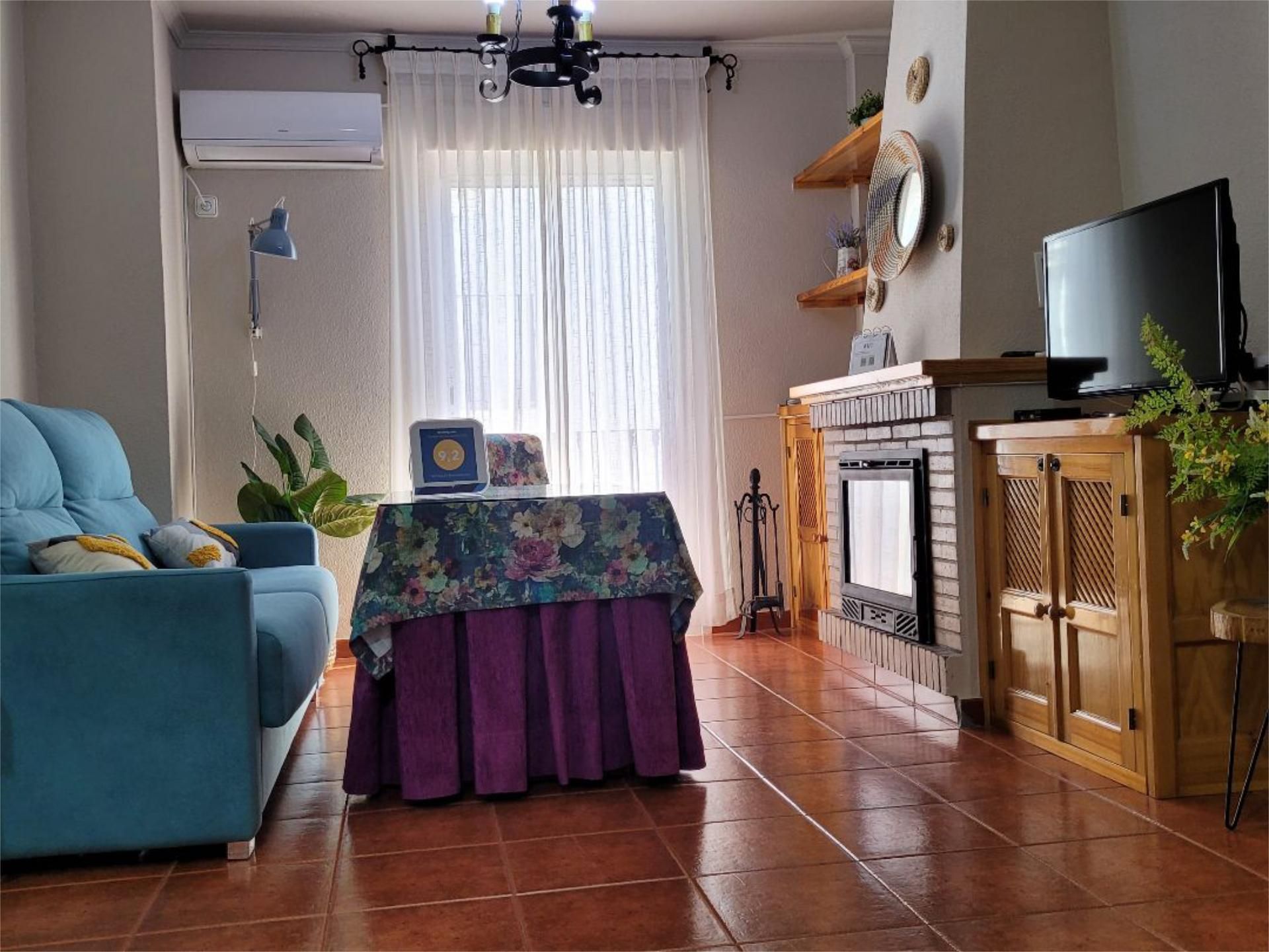 Sala d'estar de Pis en venda en Grazalema amb Aire condicionat i Balcó