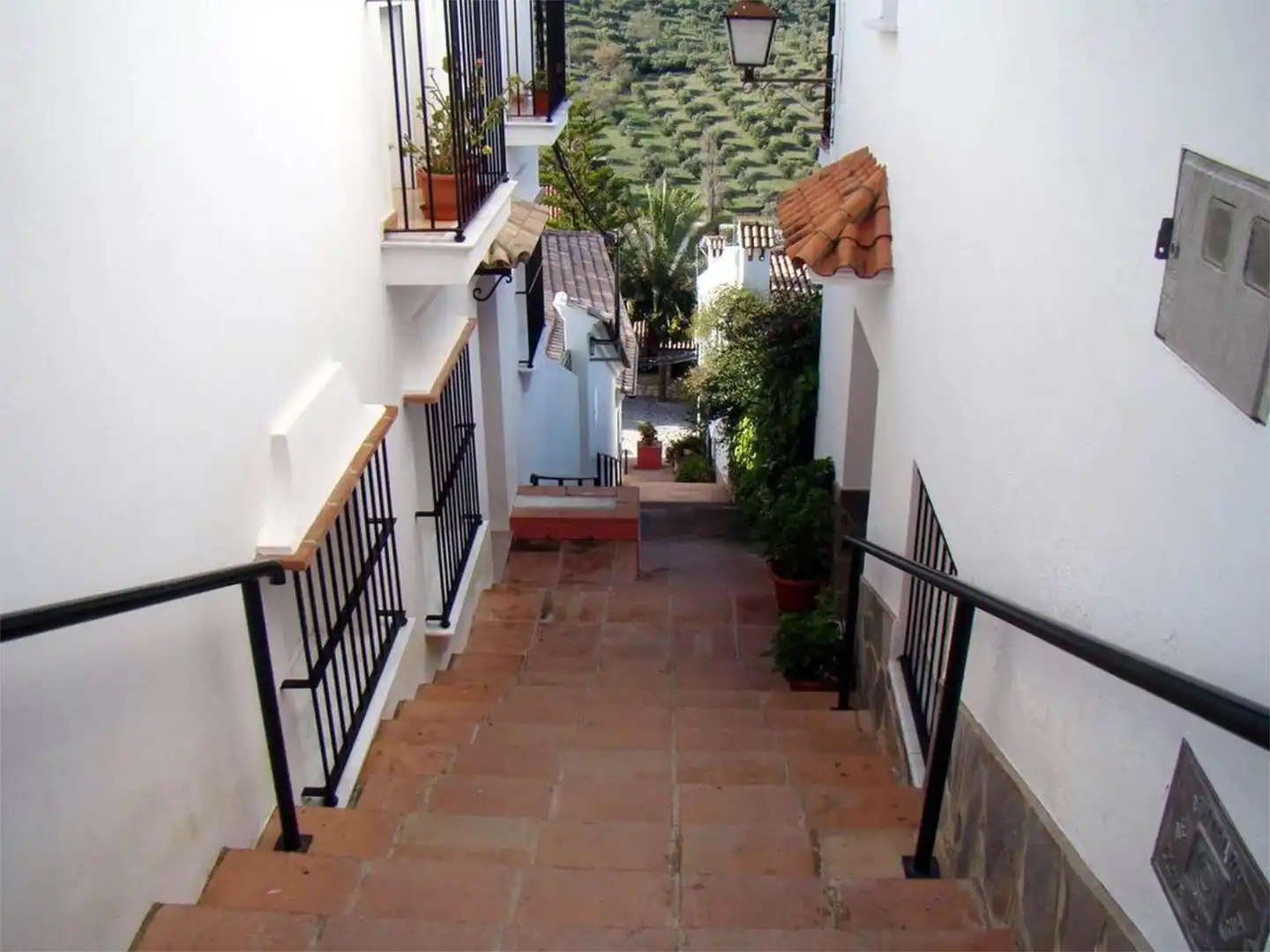 Apartamento en venta en Calle San Antonio, 6, Grazalema Vista exterior de Apartamento en venta en Grazalema con Aire acondicionado y Balcón