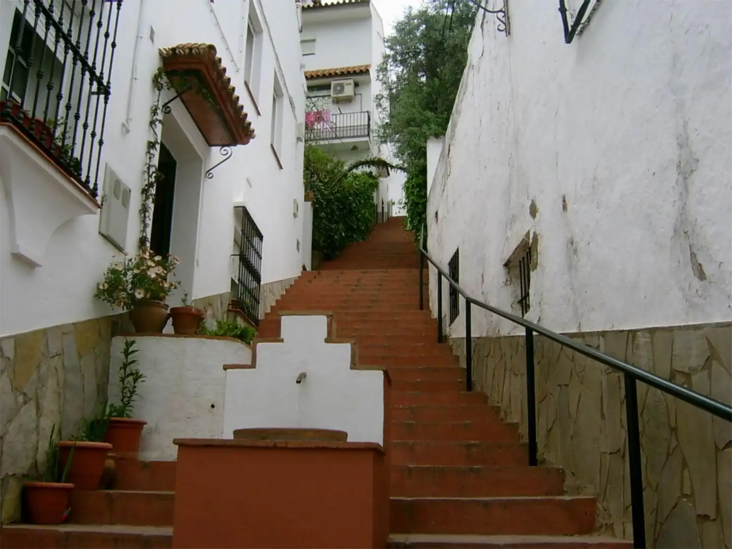 Apartamento en venta en Calle San Antonio, 6, Grazalema Vista exterior de Apartamento en venta en Grazalema con Aire acondicionado y Balcón