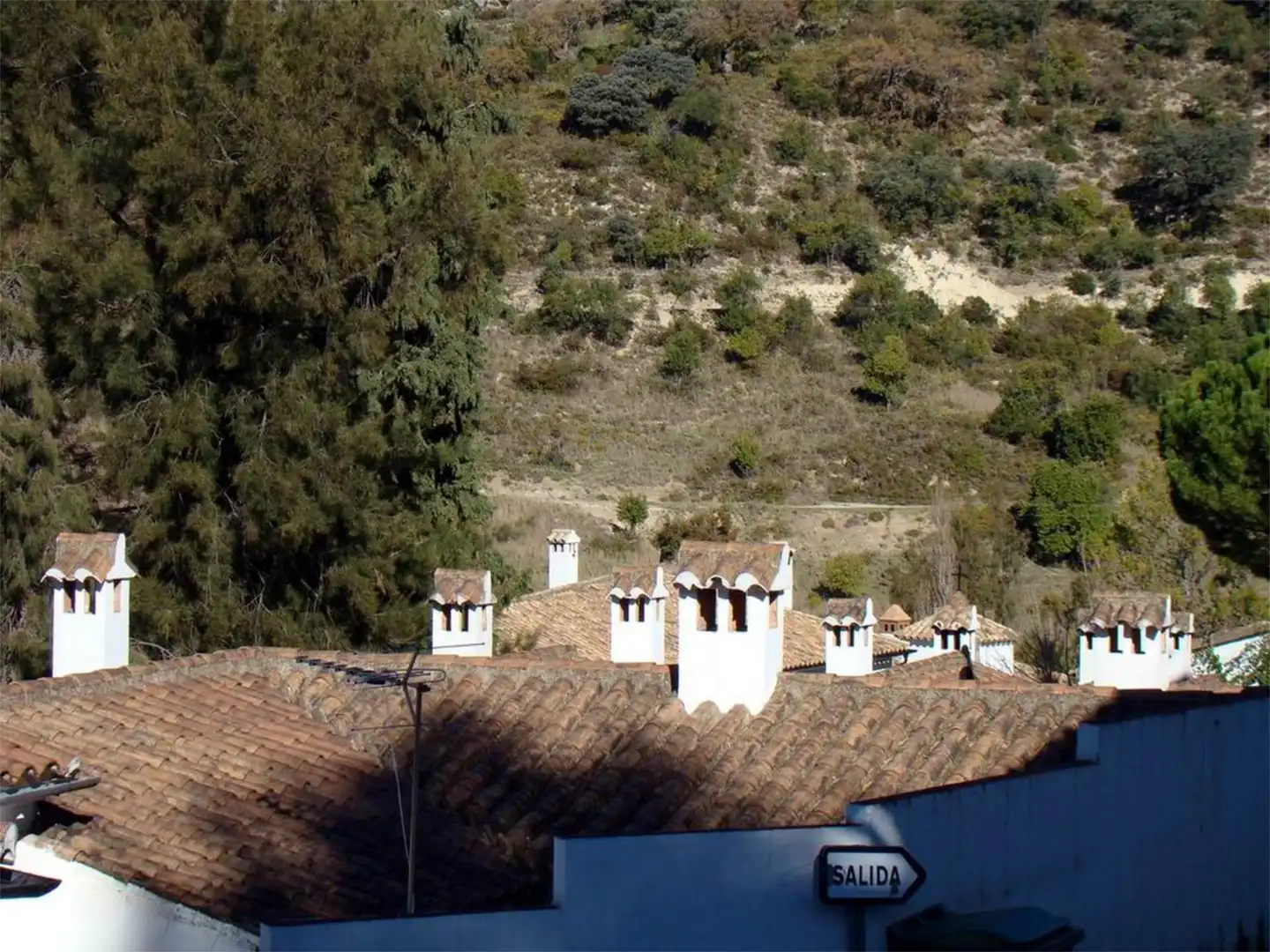 Apartamento en venta en Calle San Antonio, 6, Grazalema Vista exterior de Apartamento en venta en Grazalema con Aire acondicionado y Balcón