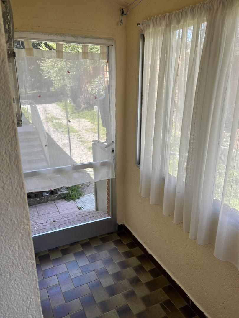 Jardí de Casa adosada en venda en Herradón de Pinares amb Aire condicionat, Calefacció i Traster
