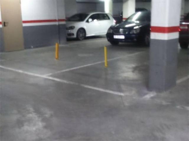 Garaje en Alquiler en Avenida de España, 71 en Universidad