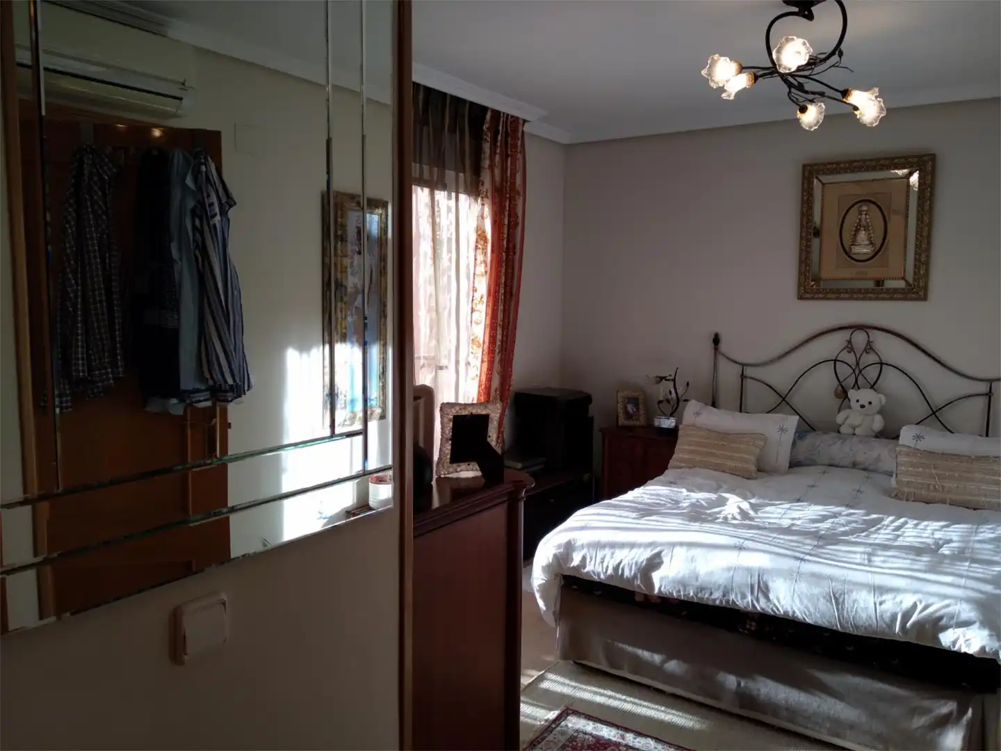 Habitación de Casa adosada en venta en L'Alfàs del Pi con Aire acondicionado, Terraza y Piscina