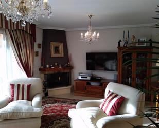 Living room of Single-family semi-detached for sale in L'Alfàs del Pi  with Air Conditioner, Terrace and Swimming Pool