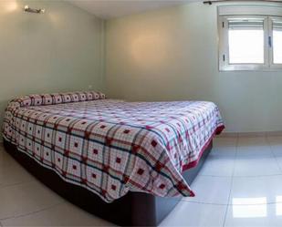 Dormitori de Apartament de lloguer en Mogán amb Piscina
