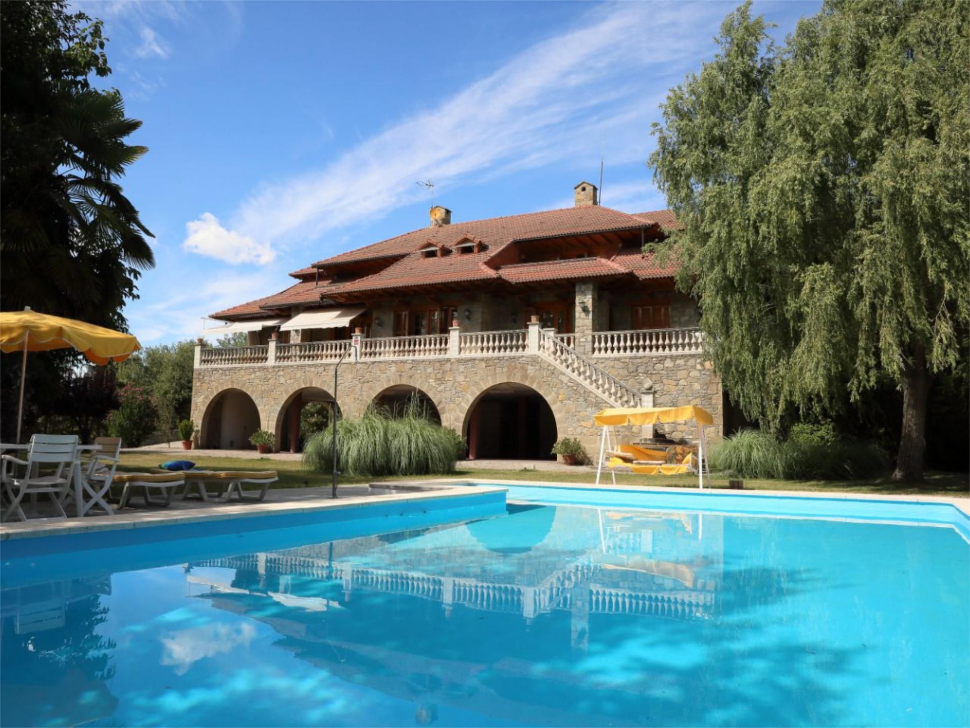 Piscina de Casa o xalet en venda en Lascuarre amb Aire condicionat, Terrassa i Piscina