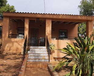 Vista exterior de Finca rústica en venda en Albalat dels Tarongers amb Aire condicionat, Terrassa i Piscina