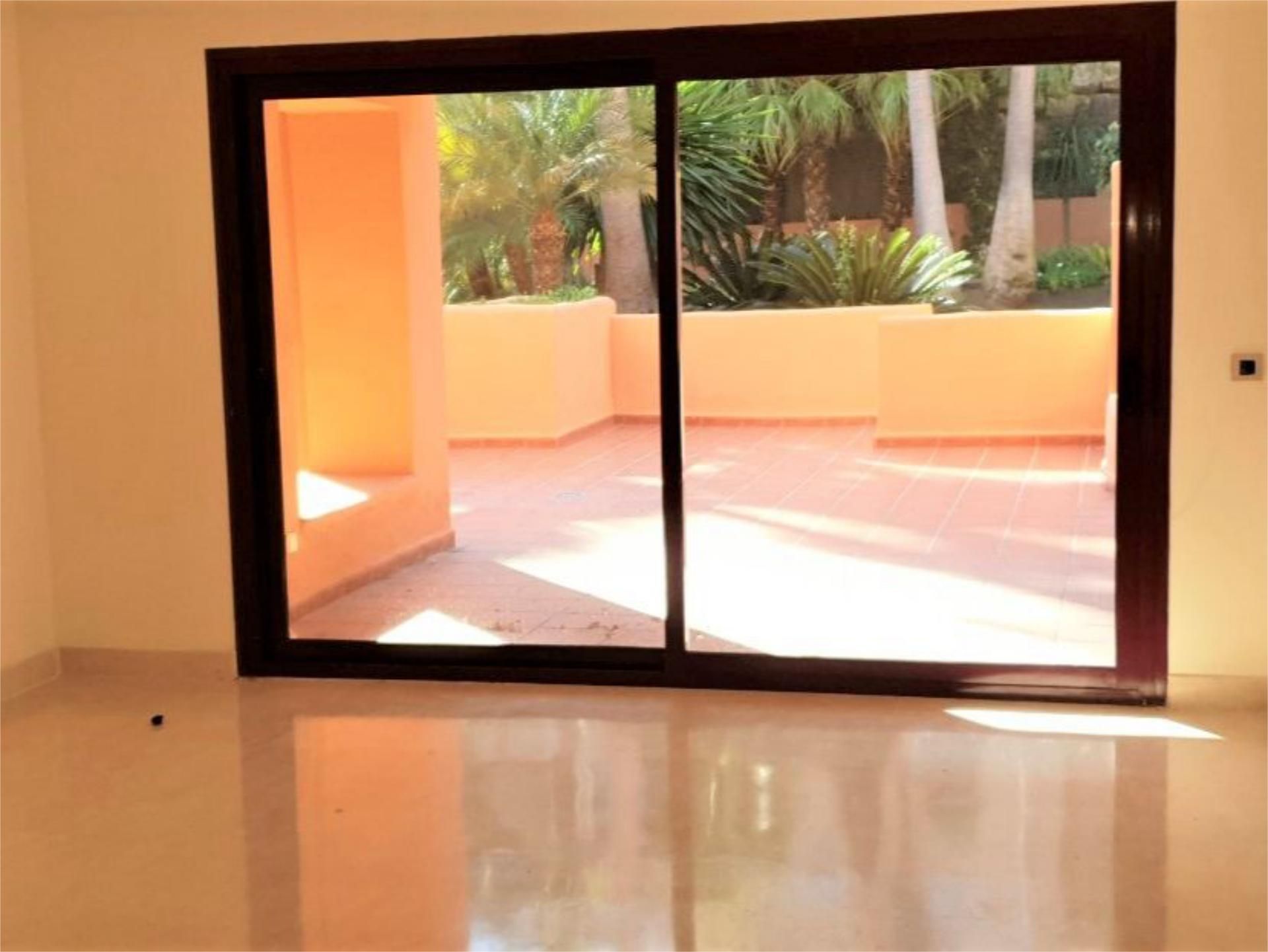 Flat to rent in Benahavís  with Air Conditioner, Heating and Terrace