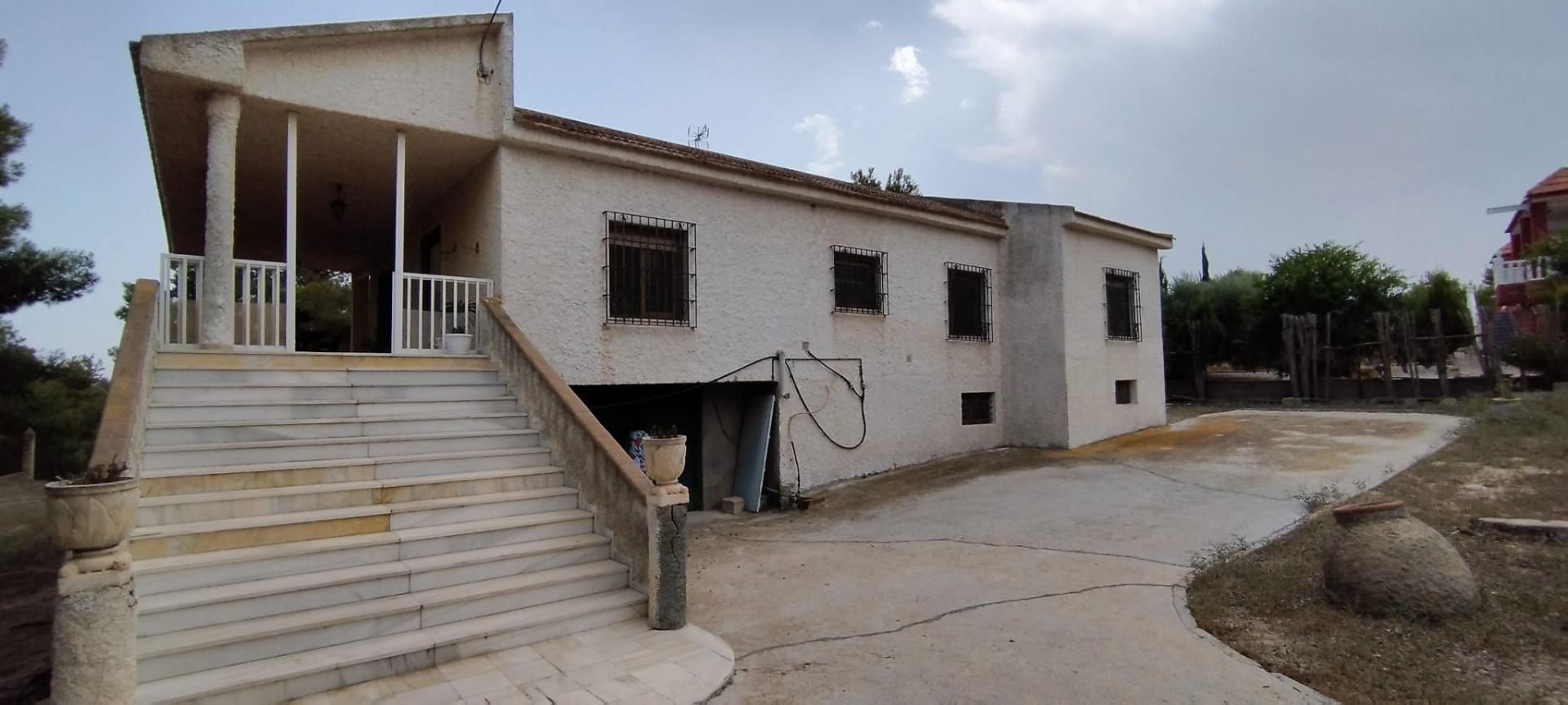 Vista exterior de Casa o xalet en venda en Almoradí amb Terrassa, Piscina i Balcó