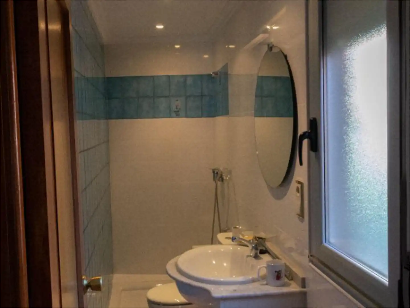 Baño de Dúplex para compartir en San Andrés del Rabanedo con Calefacción y Amueblado