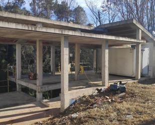 Vista exterior de Casa o xalet en venda en Bigues i Riells amb Terrassa i Balcó