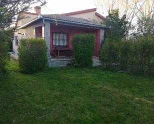 Garden of House or chalet for sale in Salmoral