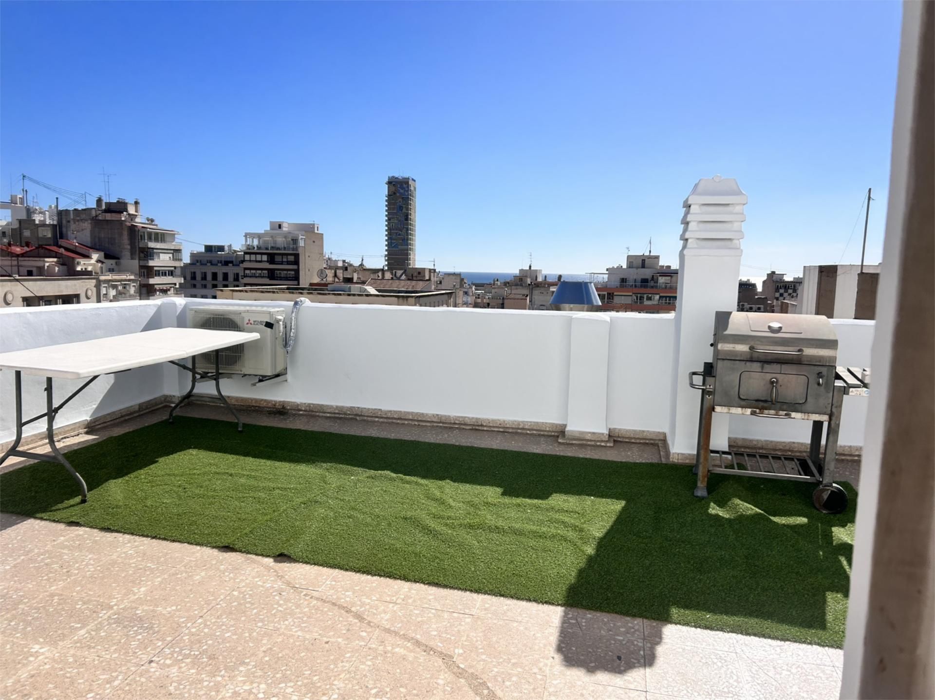 Terrace of Attic for sale in Alicante / Alacant  with Air Conditioner and Terrace