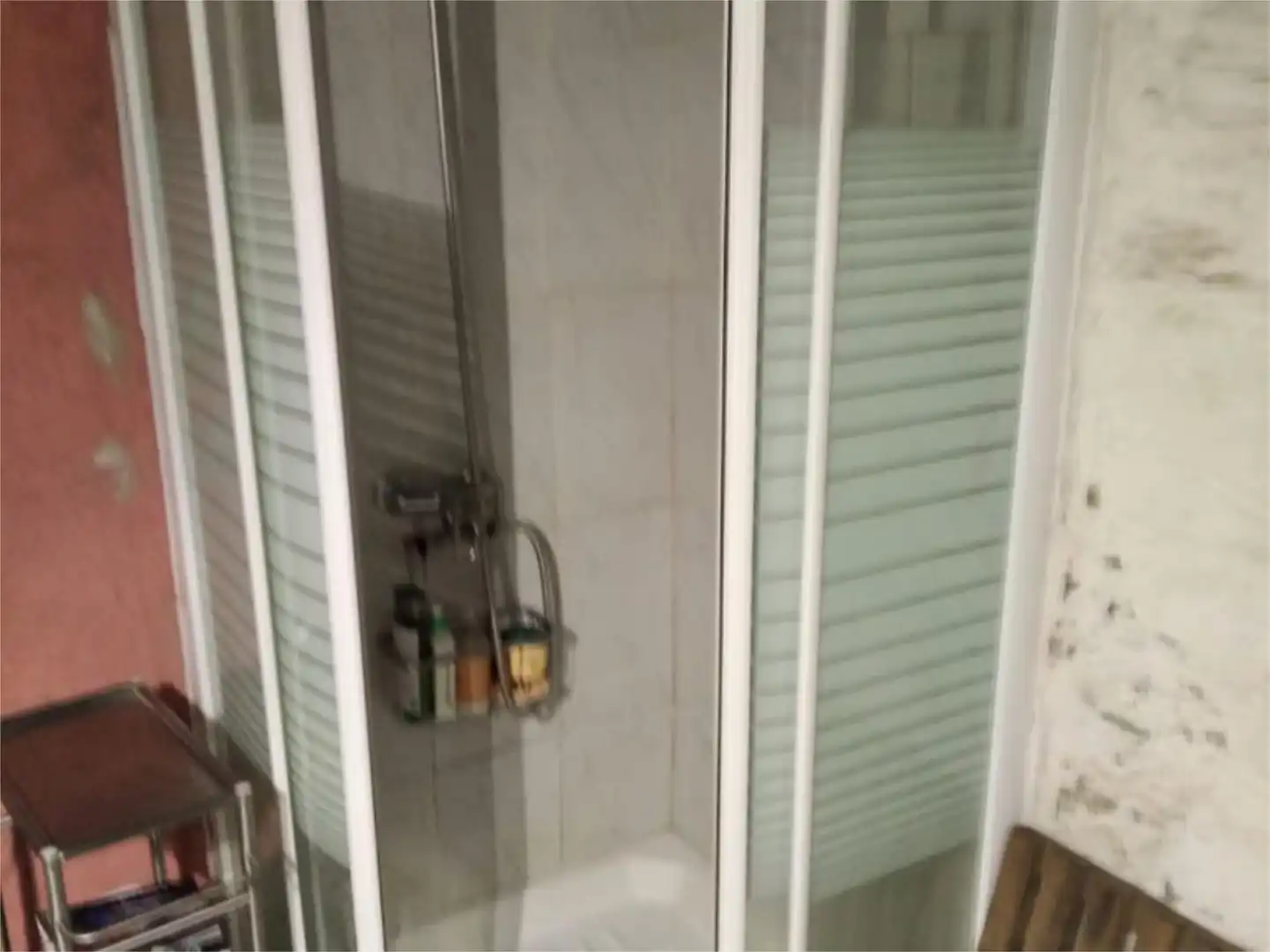 Casa o chalet en venta en Negueira de Muñiz Baño de Casa o chalet en venta en Negueira de Muñiz con Calefacción, Jardín privado y Parquet