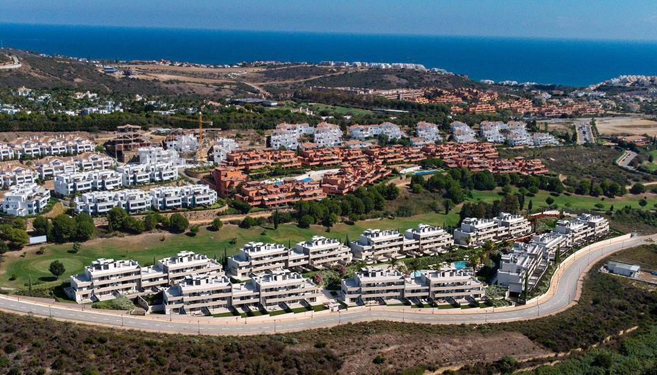 Foto 1 de vivenda d'obra nova a Pis en venda a Casares Golf - Casares del Sol, Málaga