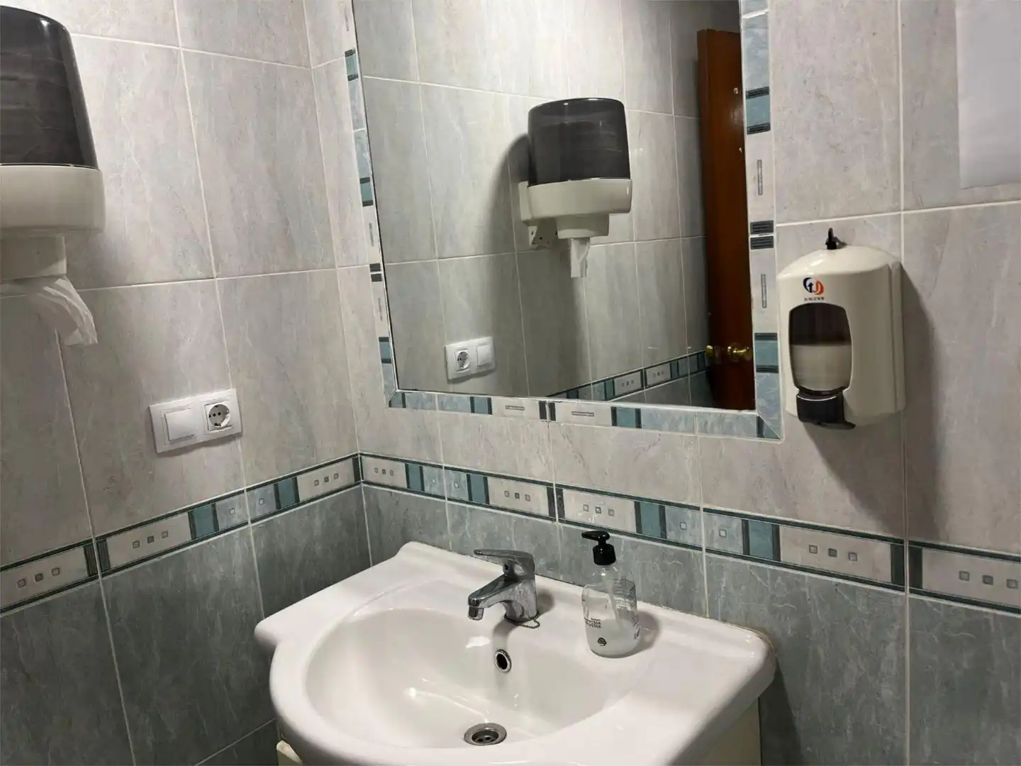 Office for rent in Carrer del Doctor Josep Juan Dómine, 11, El Grau Office for rent in Carrer del Doctor Josep Juan Dómine, 11, El Grau
